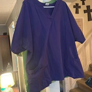 Two pocket scrub top, 3X, purple